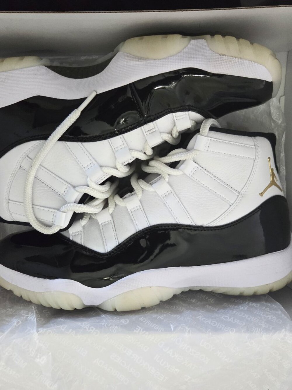 Air Jordan 11 Retro Mid Gratitude CT8012-170